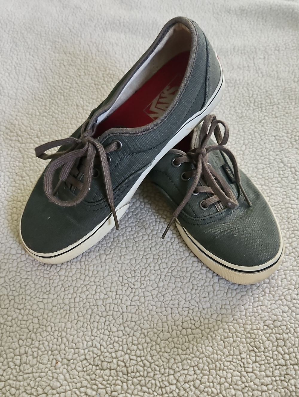 Vans Low-Top Canvas Sneakers in Olive